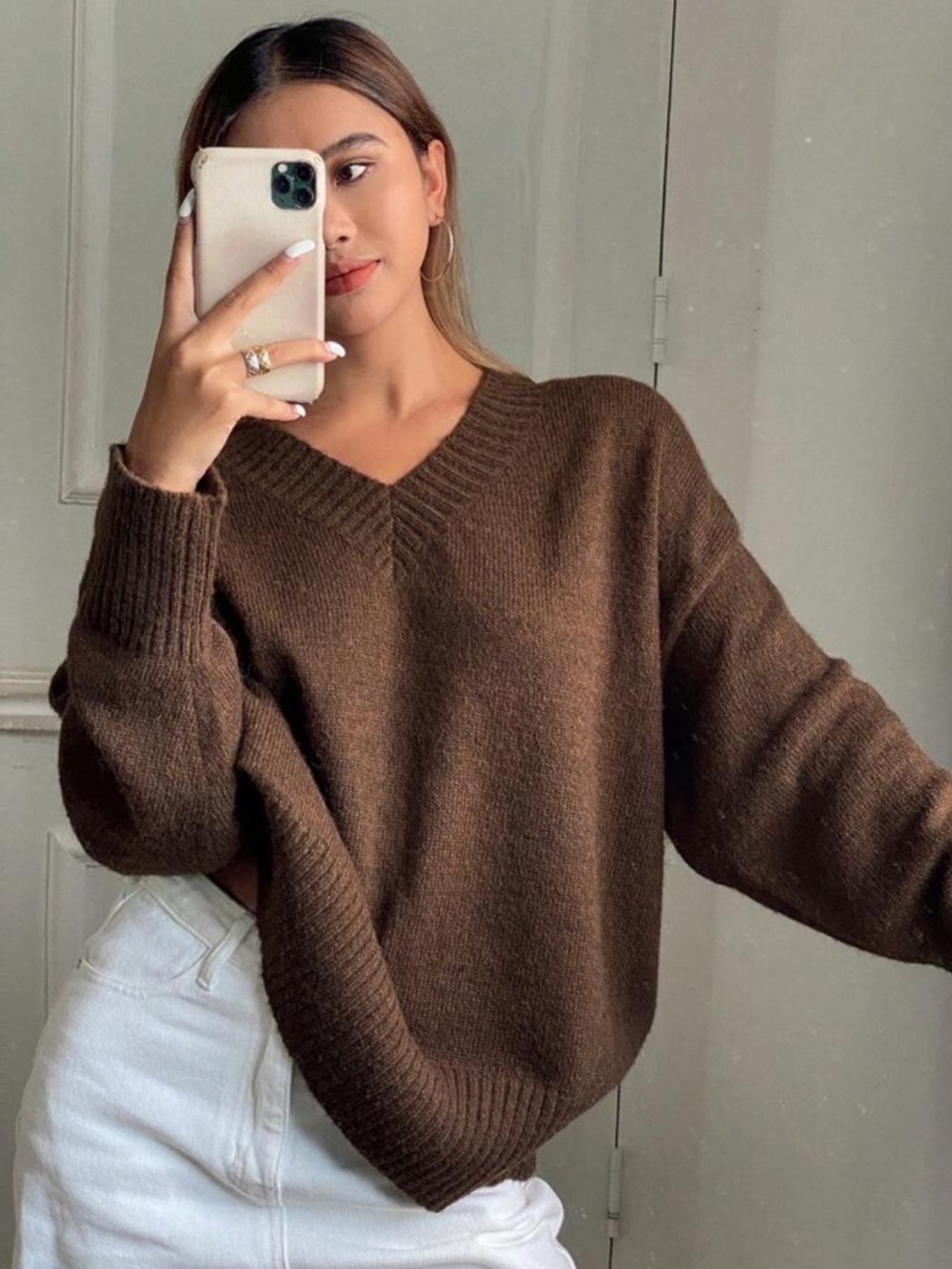 Relaxed V‑Neck Knit Sweater in Chocolate Brown